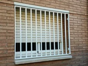 Rejas para ventanas modernas en Barcelona. Estética y seguridad al